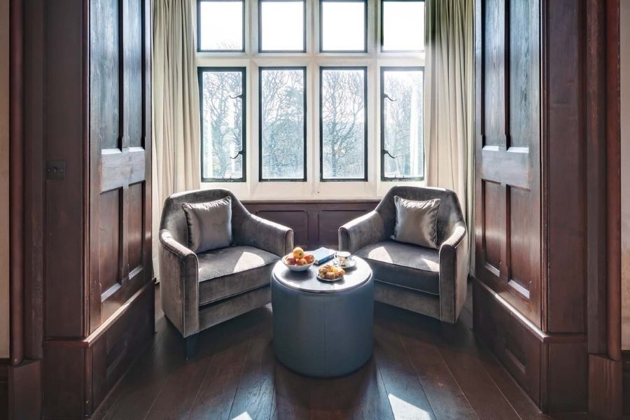 Garden Bedroom Seating Area